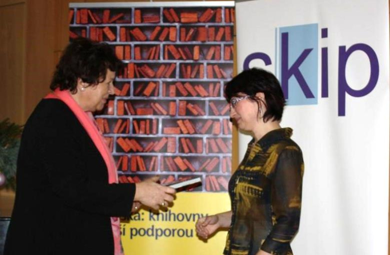 Nositelkou Ceny Knihovnice Libereckého kraje roku 2013 se stala  paní Jitka Nosková z Městské knihovny v Jablonci nad Nisou.